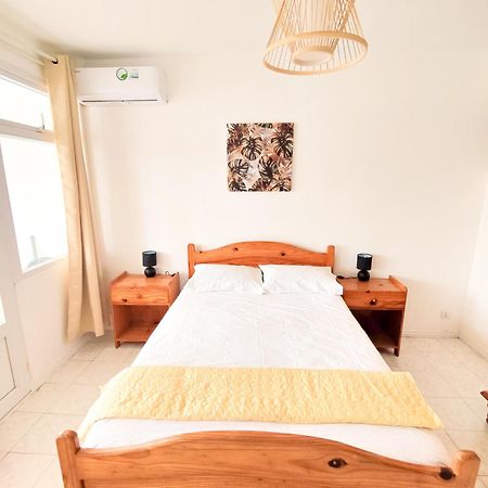 Fibonacci Beachfront Apartment Flic en Flac Bagian luar foto
